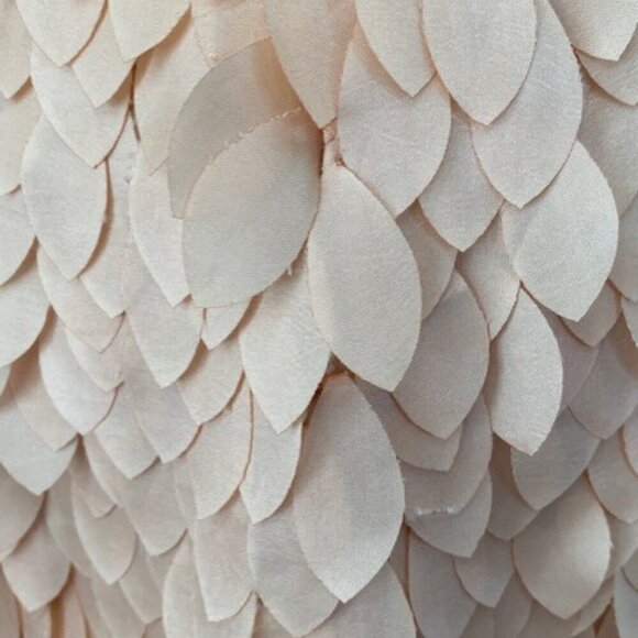 KARDASHIAN Peach Shimmer Petal Fringe Mini Skirt XS - Picture 7 of 12